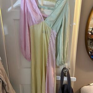 Colorblock Maxi Dress with Puff Sleeves